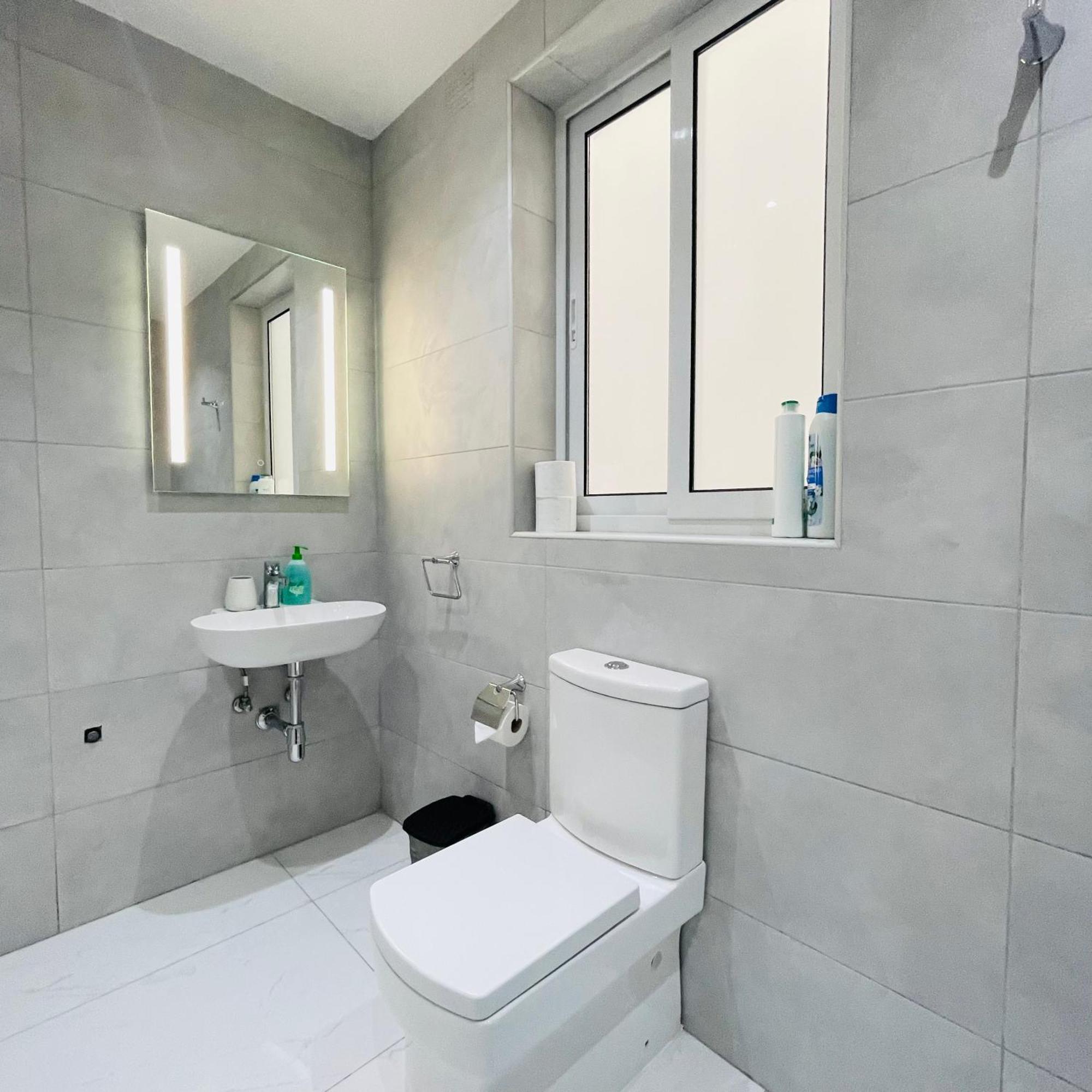 Blu Mar Sea View Apartments San Pawl il-Baħar Eksteriør billede