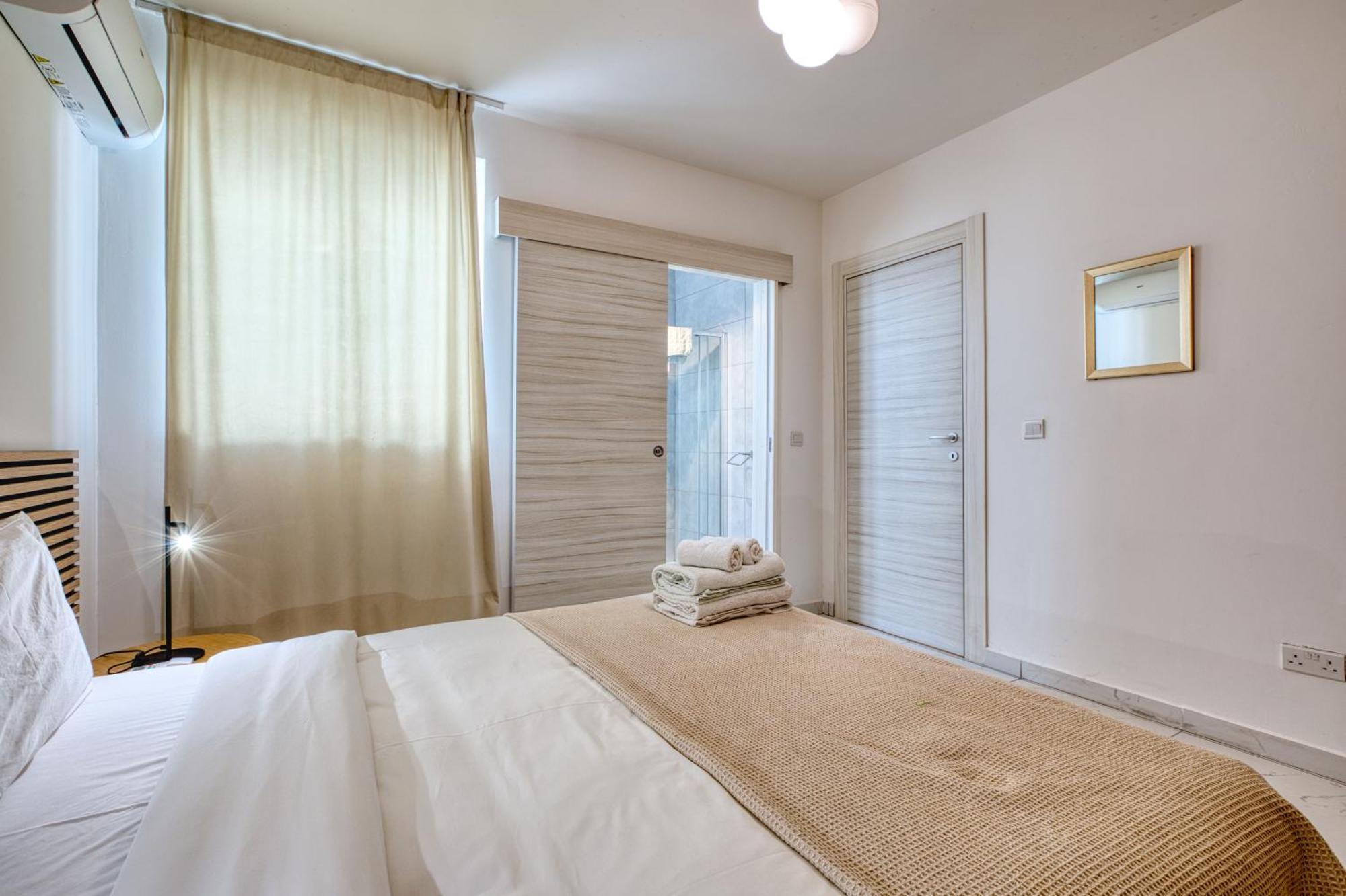 Blu Mar Sea View Apartments San Pawl il-Baħar Eksteriør billede